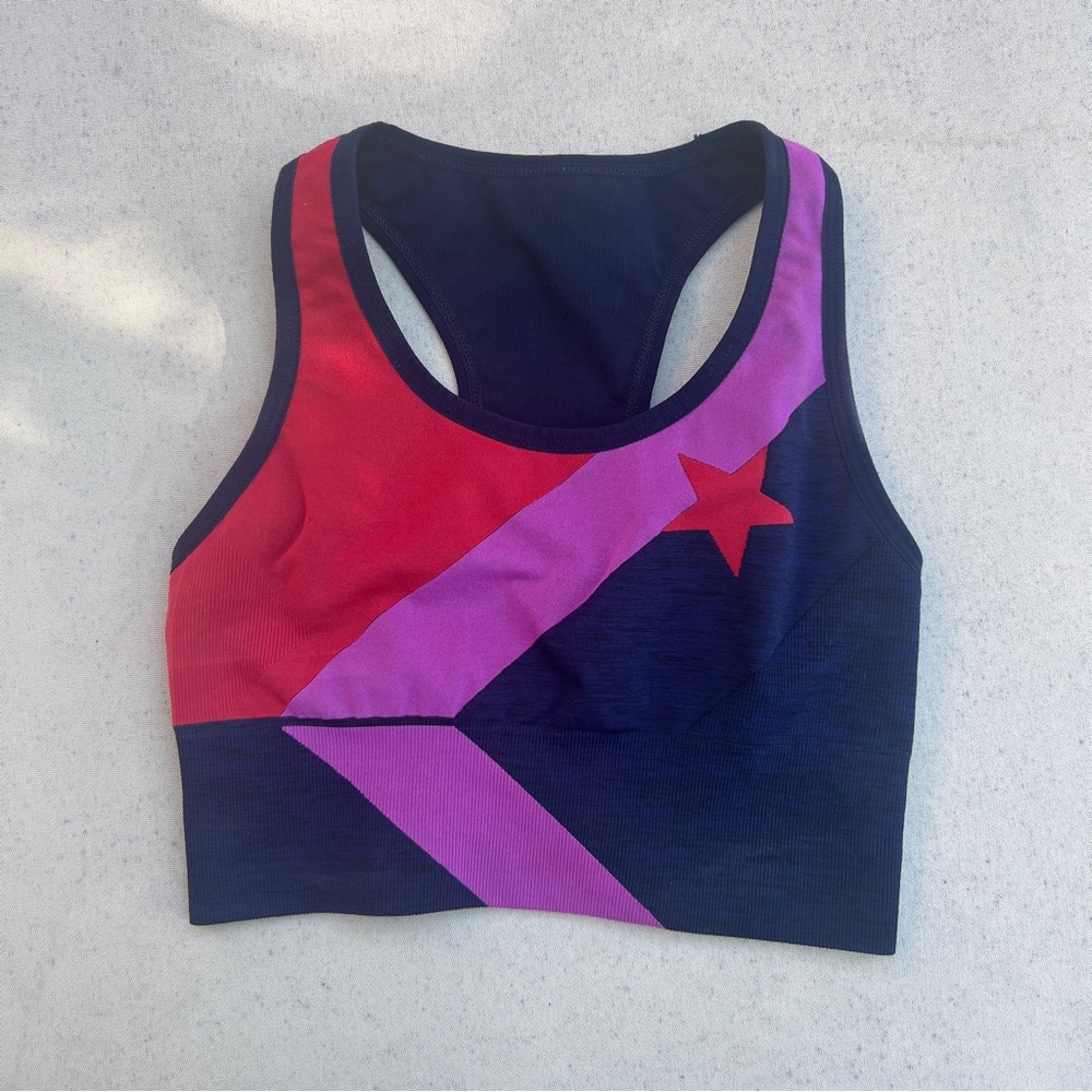 LNDR Sports Bra with Geometric Star Design Navy, Red, Fuchsia - M/L